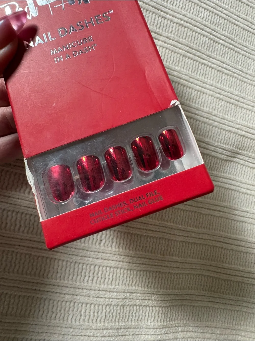 Red Aspen contents box
